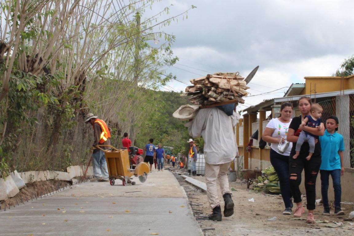 Gobierno Central a través del programa “Honduras Impulsa” lleva desarrollo local y trabajo al municipio de Petoa, Santa Bárbara