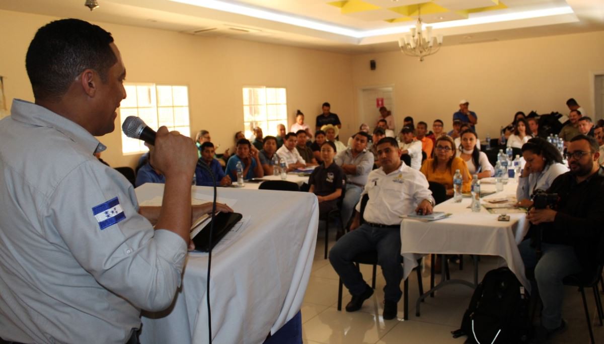 Municipios de Vado Ancho y Yamaranguila intercambian buenas prácticas en el ámbito comunitario