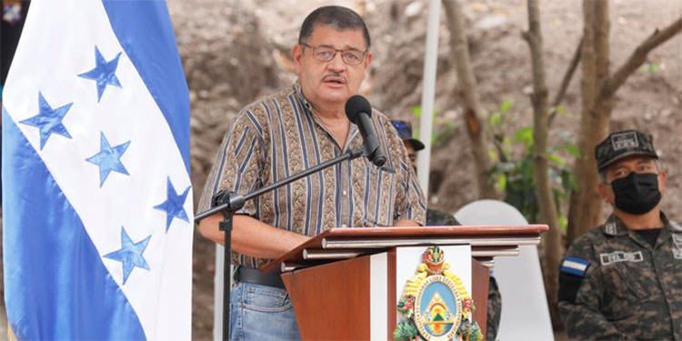 Ministro Ayala lamenta muerte violenta de Francisco Gaitán alcalde de Cantarranas